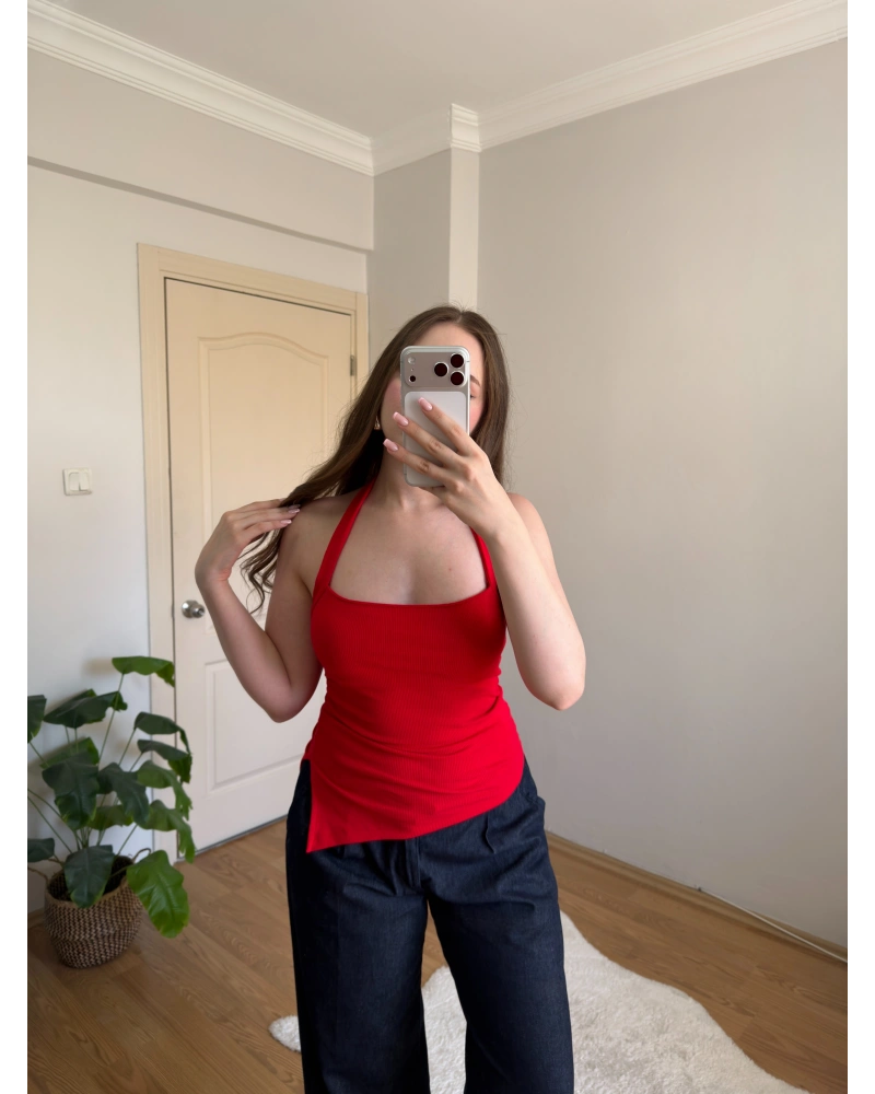 Yan Yırtmaçlı Halter Yaka Kırmızı Top