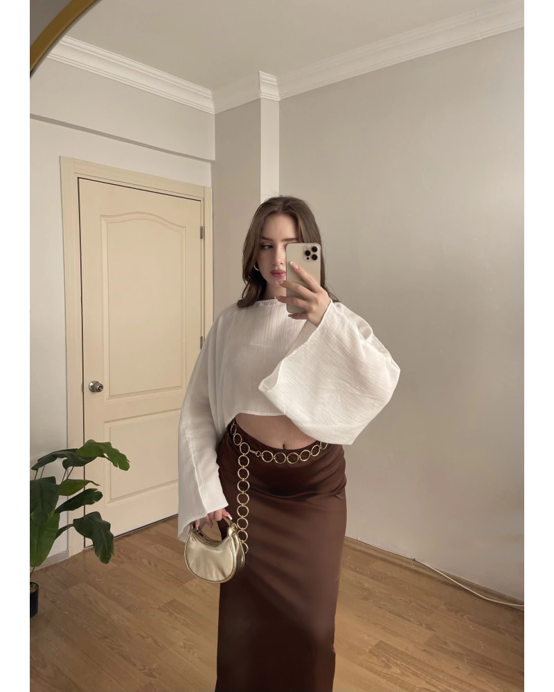 Yarasa Kollu Beyaz Crop Bluz