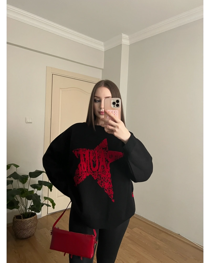 Yıdız Desenli Siyah Oversize Kazak