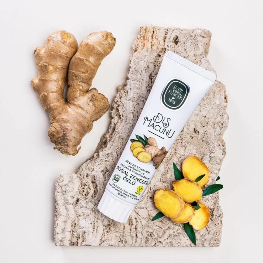 Eyüp Sabri Tuncer Doğal Zencefil Özlü Diş Macunu 90 ml