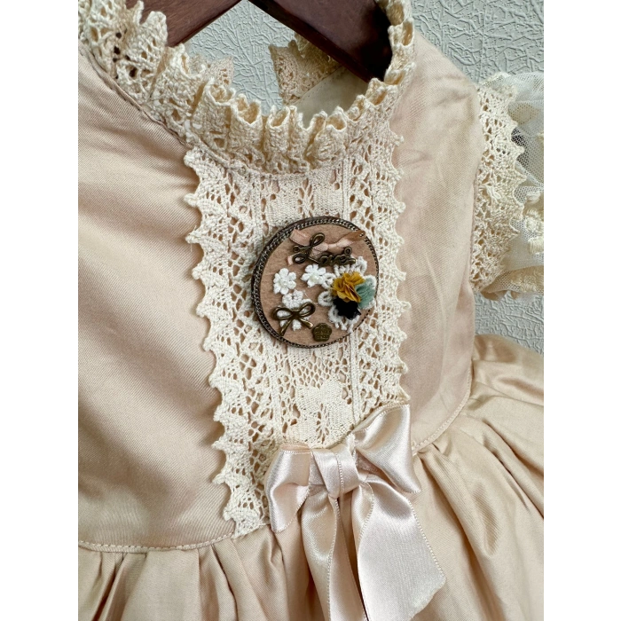 Dantel Kollu Kapuçino Vintage