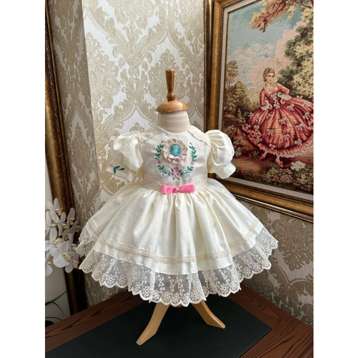 Rokoko nakışlı vintage