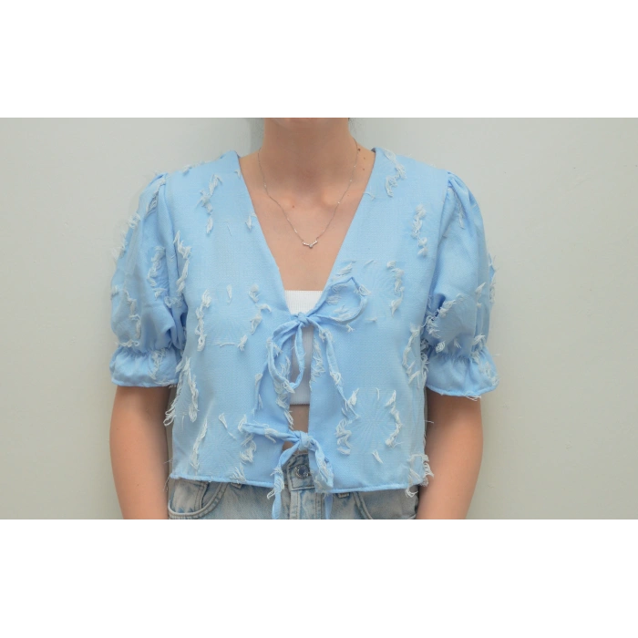 Püskül Detay Önden Bağlamalı Mavi Bluz