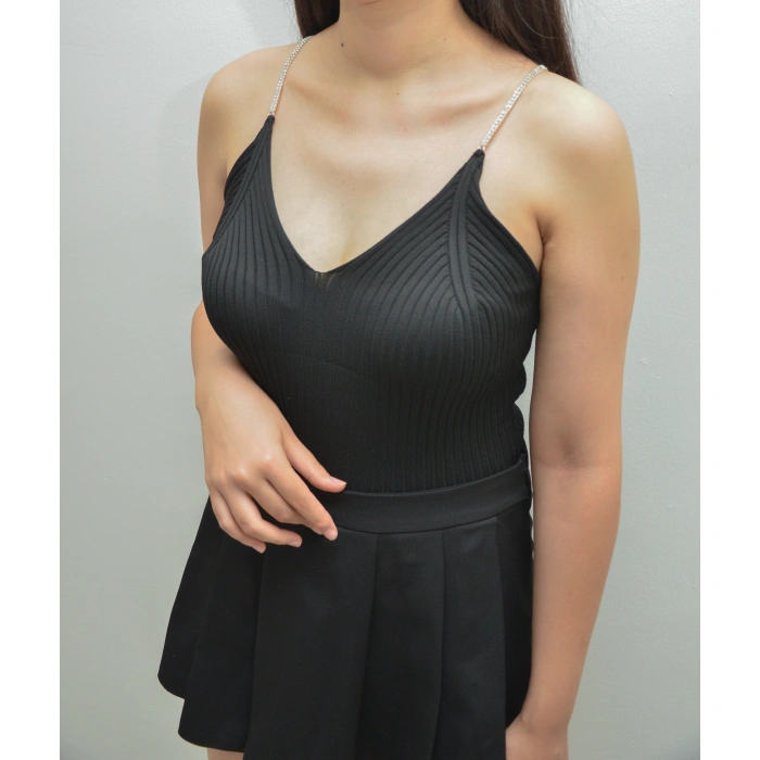 Taş Askılı Siyah Triko Bluz