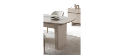 Alaska Yemek Takımı