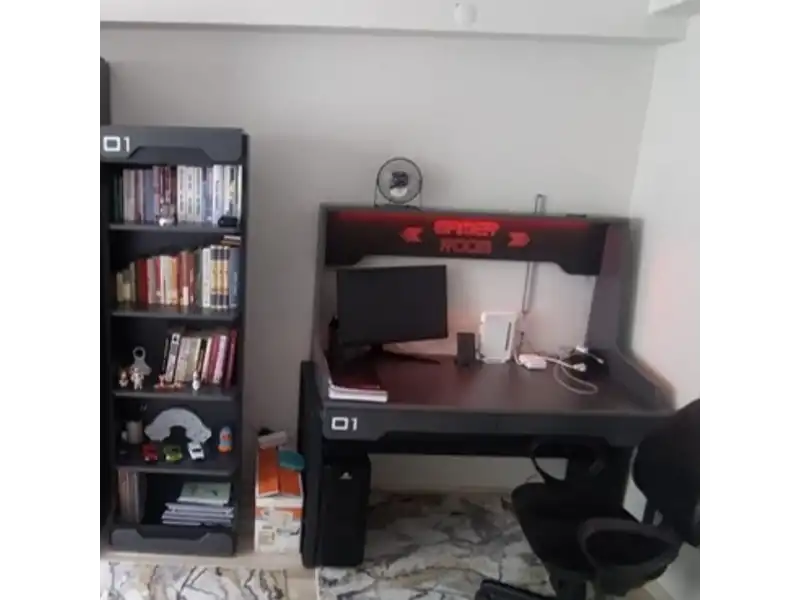 Selçuk Layık Ankara