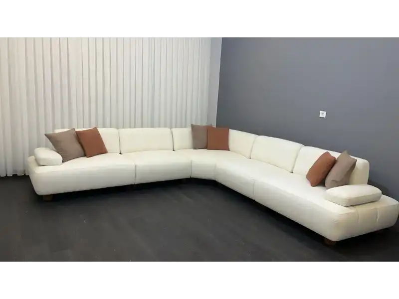 İznik köşe takımı