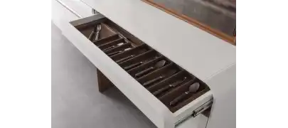 Lotus Yemek Takımı