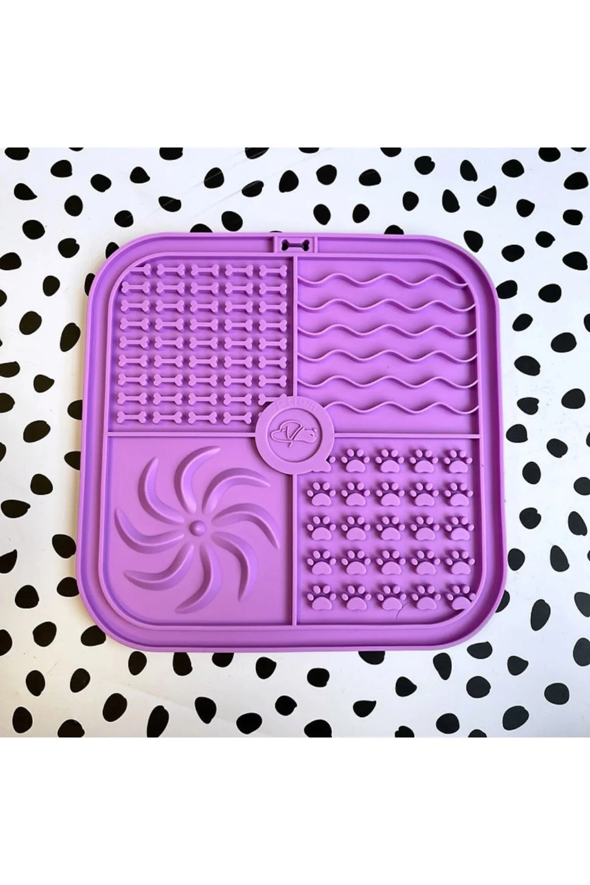 Köpek ve Kedi İçin Yavaş Yeme Katı Gıda ve SIVI Yeme Kabı ve Yalama Matı 1 ADET 20x20