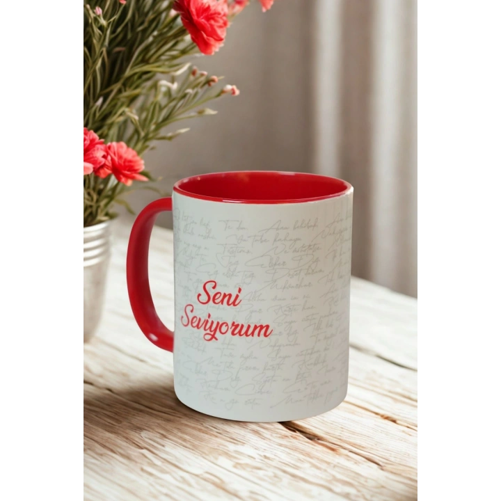 Seni Seviyorum Yazılı Porselen Kupa – Tüm Dillerde “Seni Seviyorum” Temalı Aşk Kupası