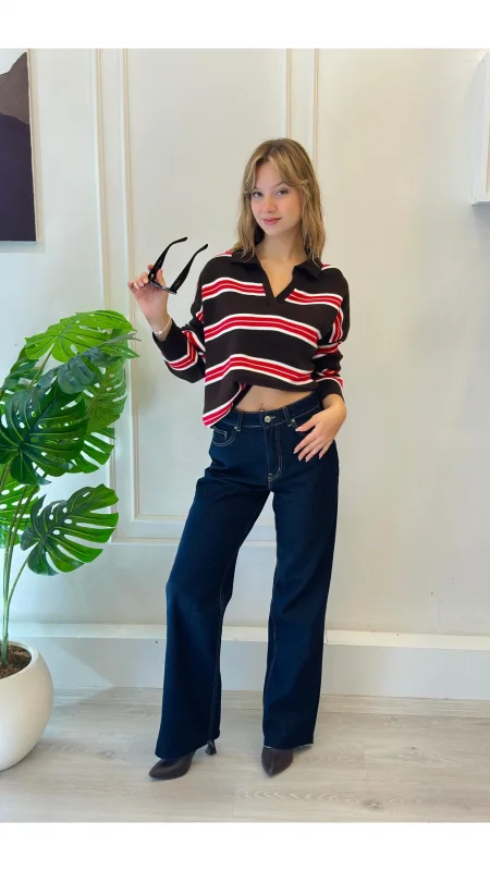 Kadın İnce Çizgili Polo Yaka Oversize Crop Triko Kazak