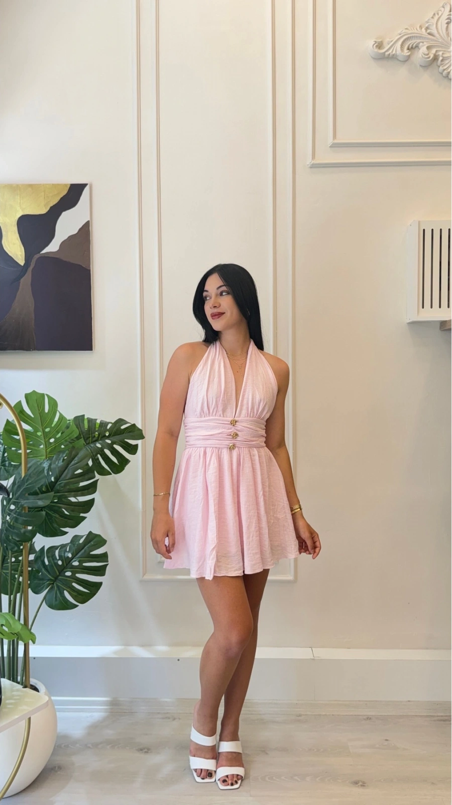 Pembe Halter Yaka Düğme Detaylı Gipeli Mini Elbise
