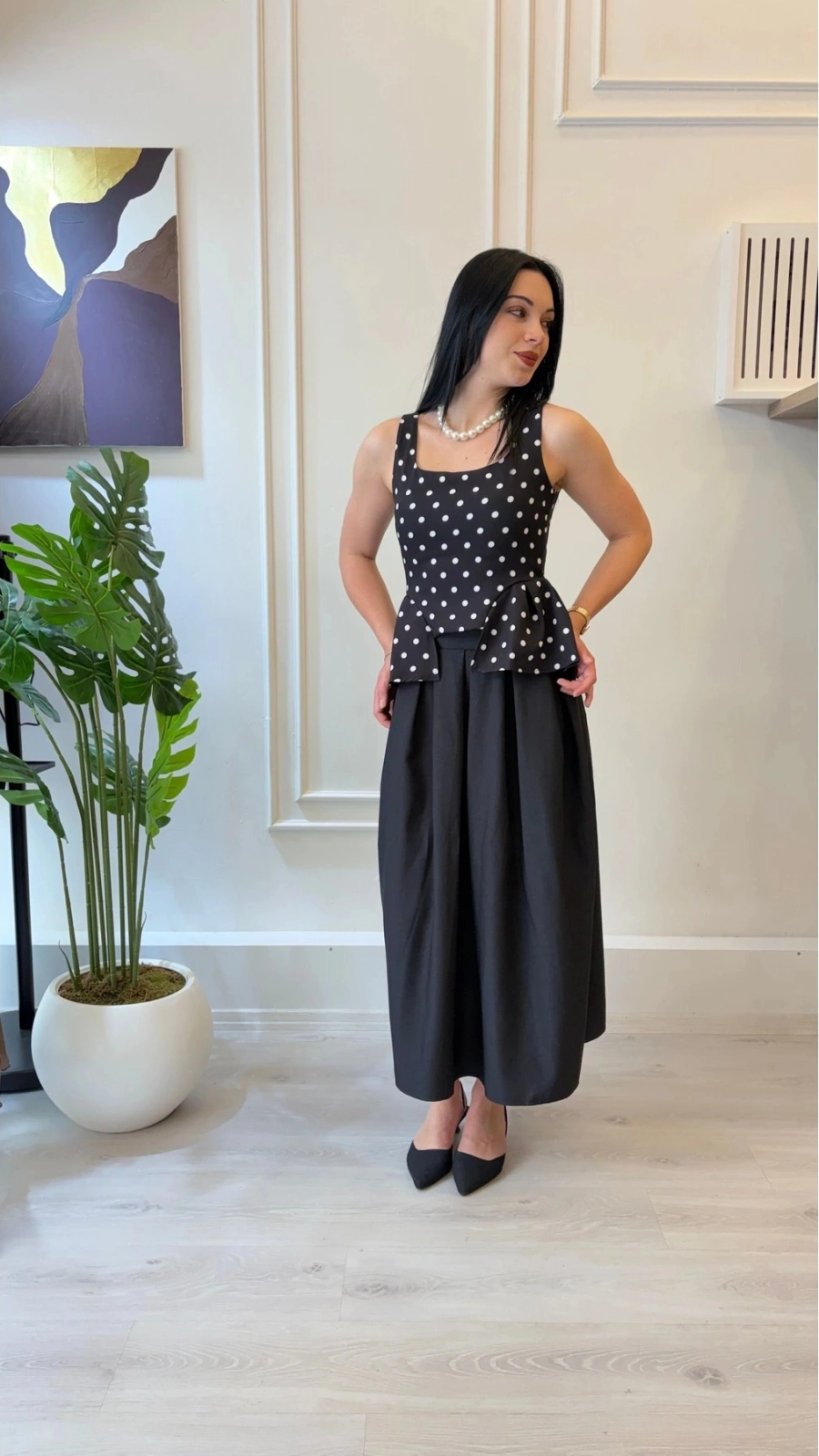 Zarif Peplum Kesim Puantiyeli Bluz