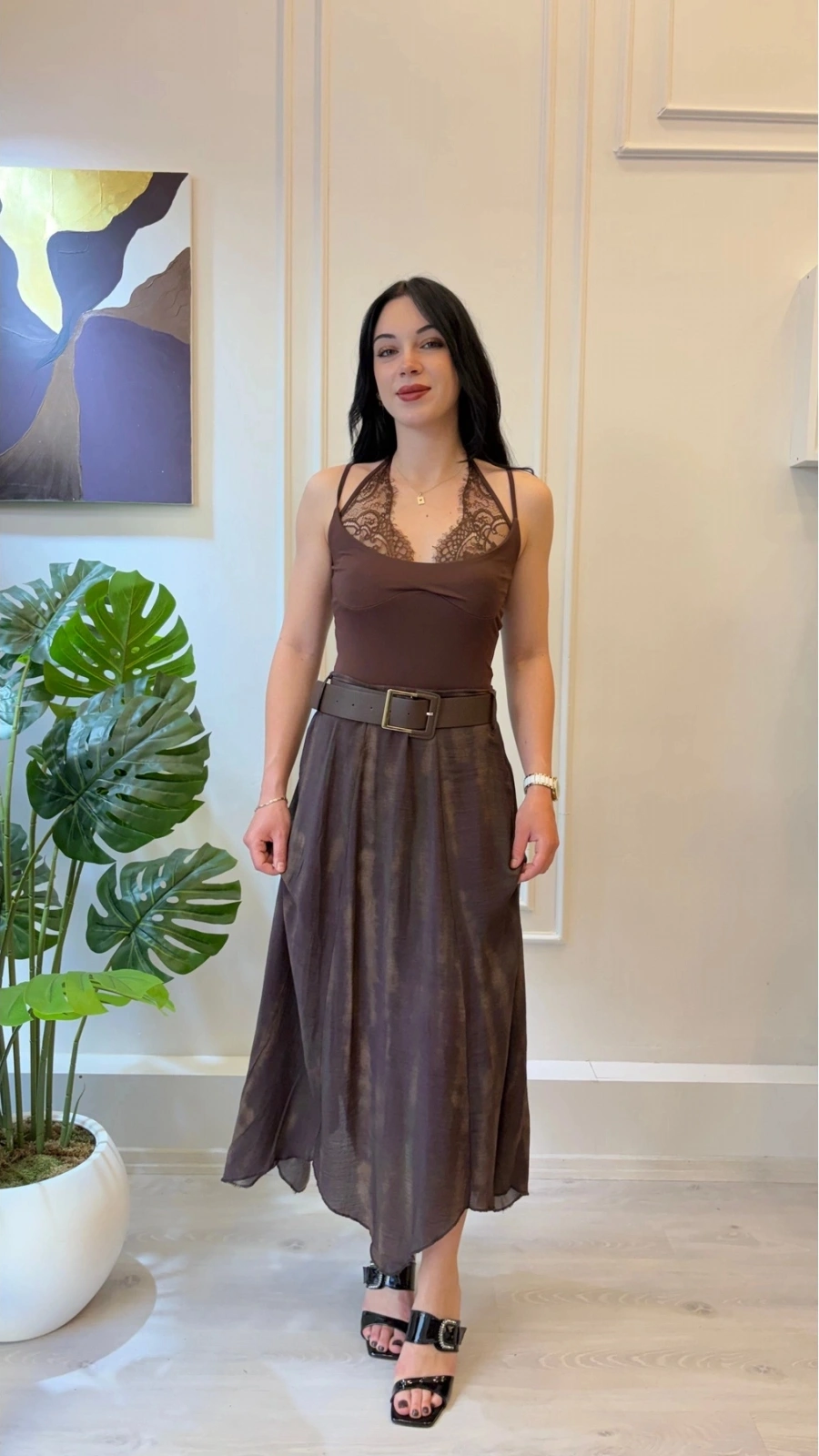 SHIN Dantel Detaylı Askılı Bodysuit