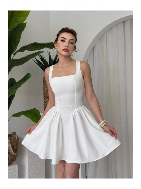 Siyah Fiyonk Detaylı Mini Elbise