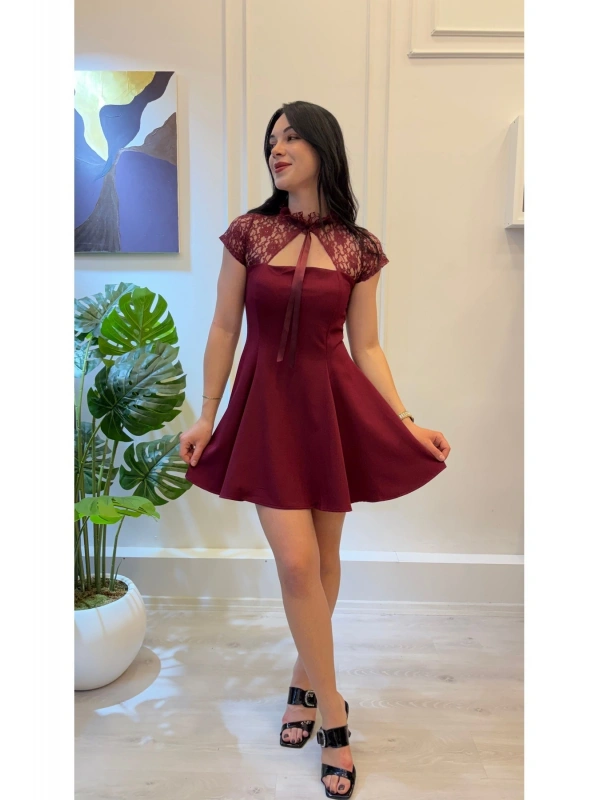 SHIN Dantel Detaylı Bordo Mini Elbise