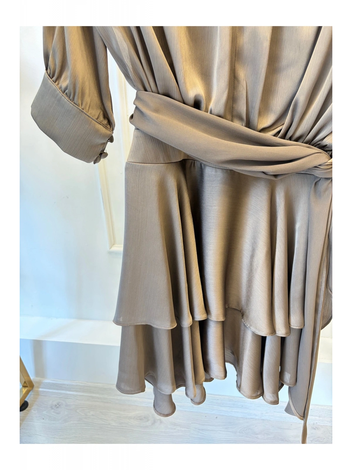 SHIN Drapeli Şifon Mini Elbise – Siyah