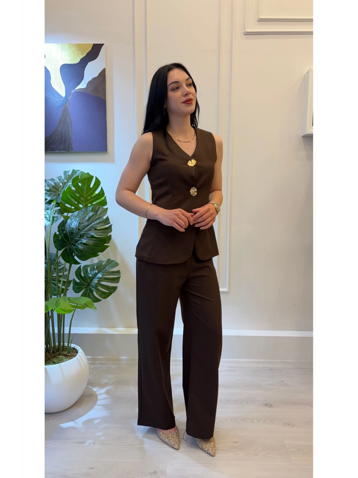 SHIN Gold Düğme Detaylı Kahve Yelek Pantolon Takım