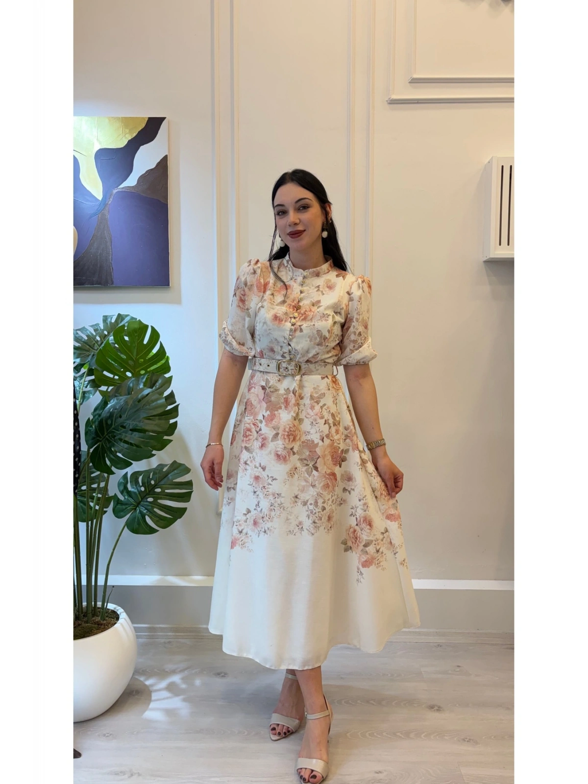 SHIN Kemer Detaylı Çiçek Desenli Vintage Midi Elbise