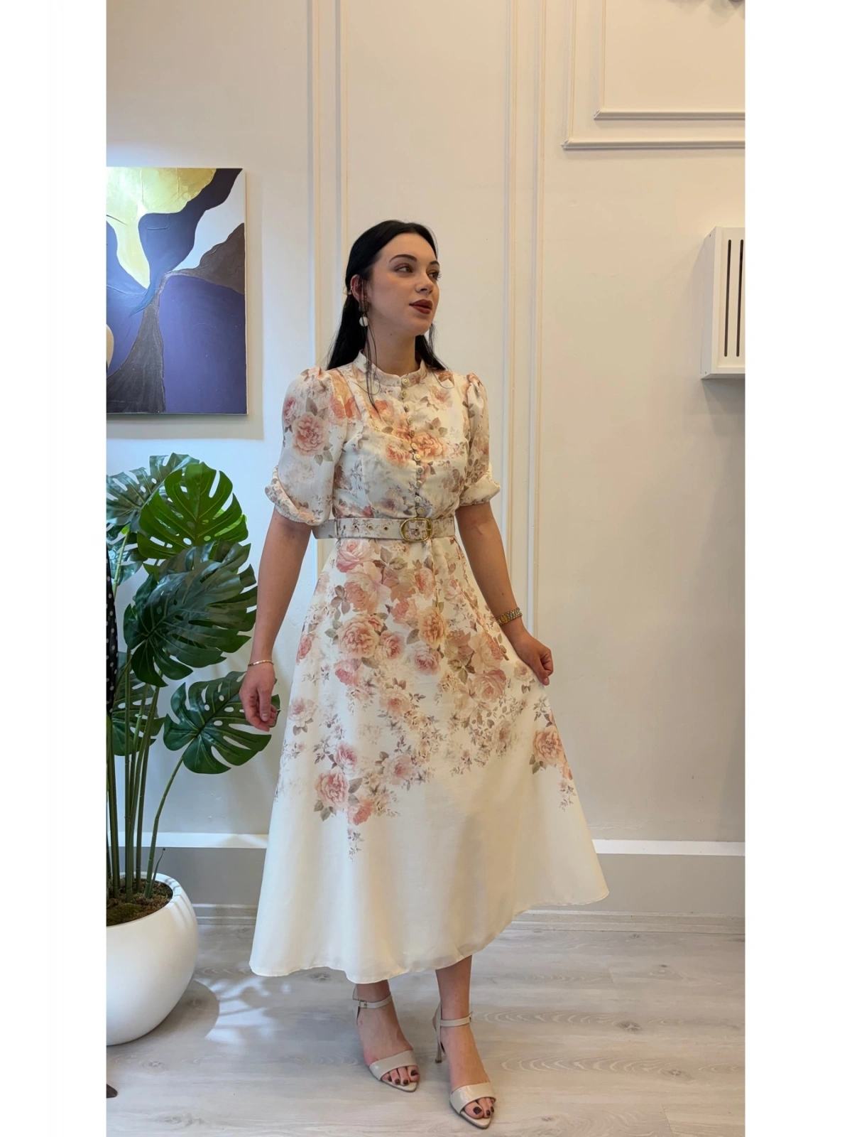 SHIN Kemer Detaylı Çiçek Desenli Vintage Midi Elbise