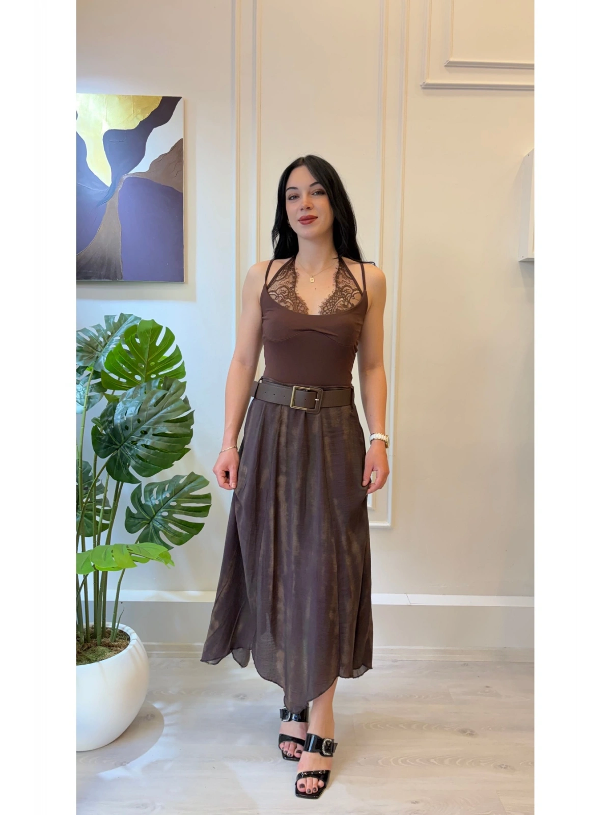 SHIN Dantel Detaylı Askılı Bodysuit