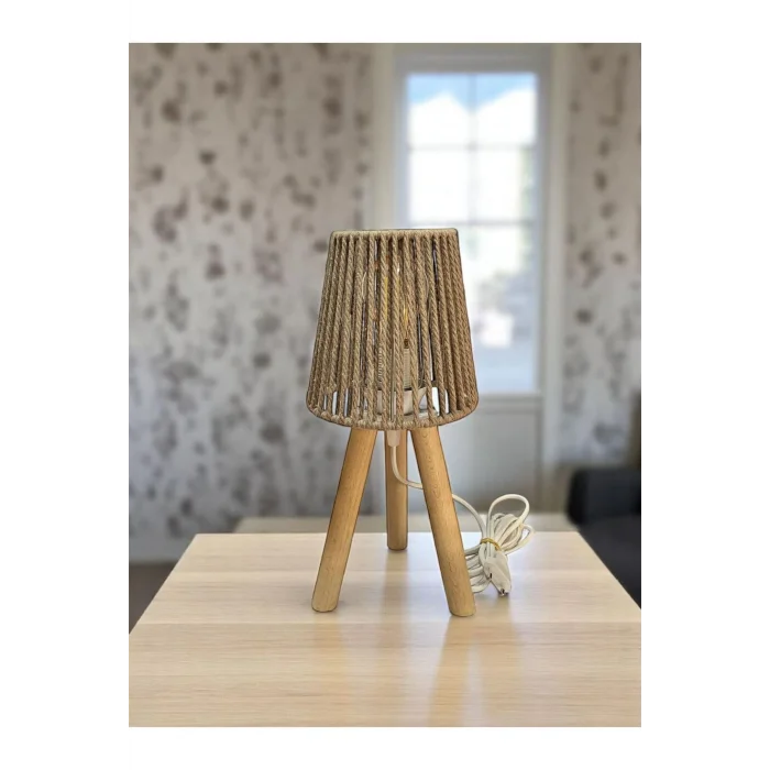 Üç Ayak Mini Ahşap Abajur (Koyu Bej Makrome İp Başlık)