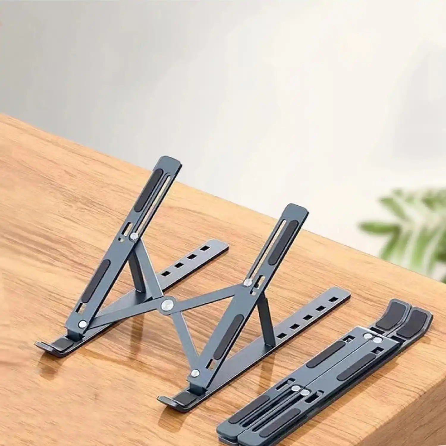 Ayarlanabilir Tablet ve 13 Laptop Standı (sert plastik)