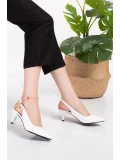 Gondol Kadın Hakiki Deri Orta Boy Topuk Stiletto vdt.230 Beyaz