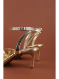 Gondol Kadın İnce Topuklu Zarif Tek Bant Stiletto Ayakkabı mad.610 Gold