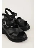 Gondol Hakiki Deri Platform Taban Topuklu Sandalet pkr.64004 Siyah
