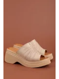 Gondol Hakiki Deri Platform Taban Terlik pkr.64023 Bej