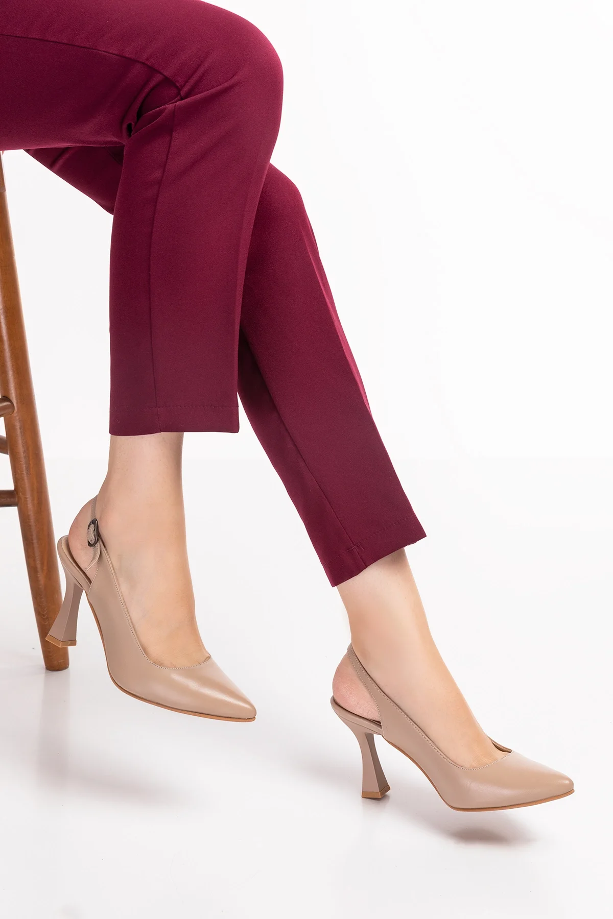 Gondol Kadın Hakiki Deri Stiletto Ayakkabı şhn.824 Vizon