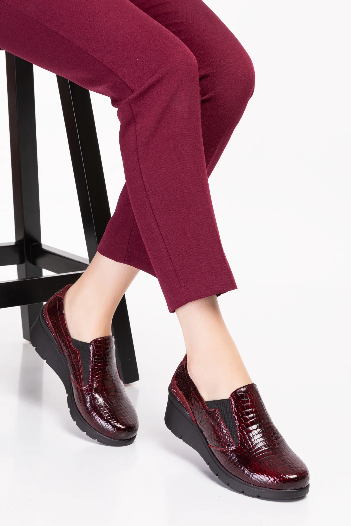 Gondol Hakiki Deri Anatomik Taban Rahat Ayakkabı esfa.4052 Bordo Croco