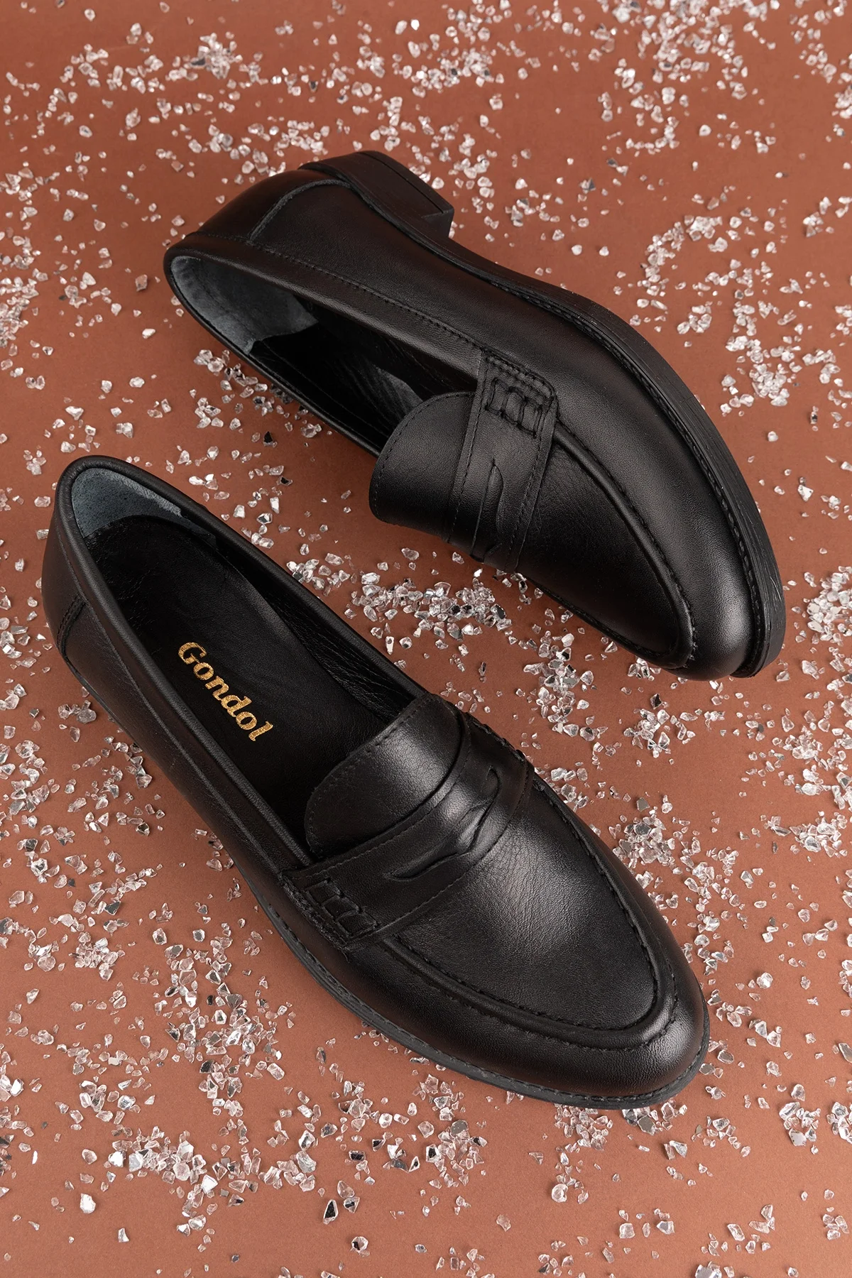 Gondol Hakiki Deri Kadın Klasik Loafer md.236 Siyah