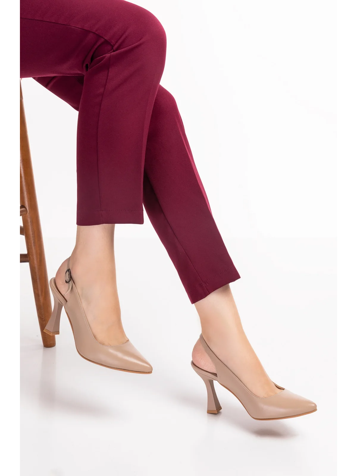 Gondol Kadın Hakiki Deri Stiletto Ayakkabı şhn.824 Vizon