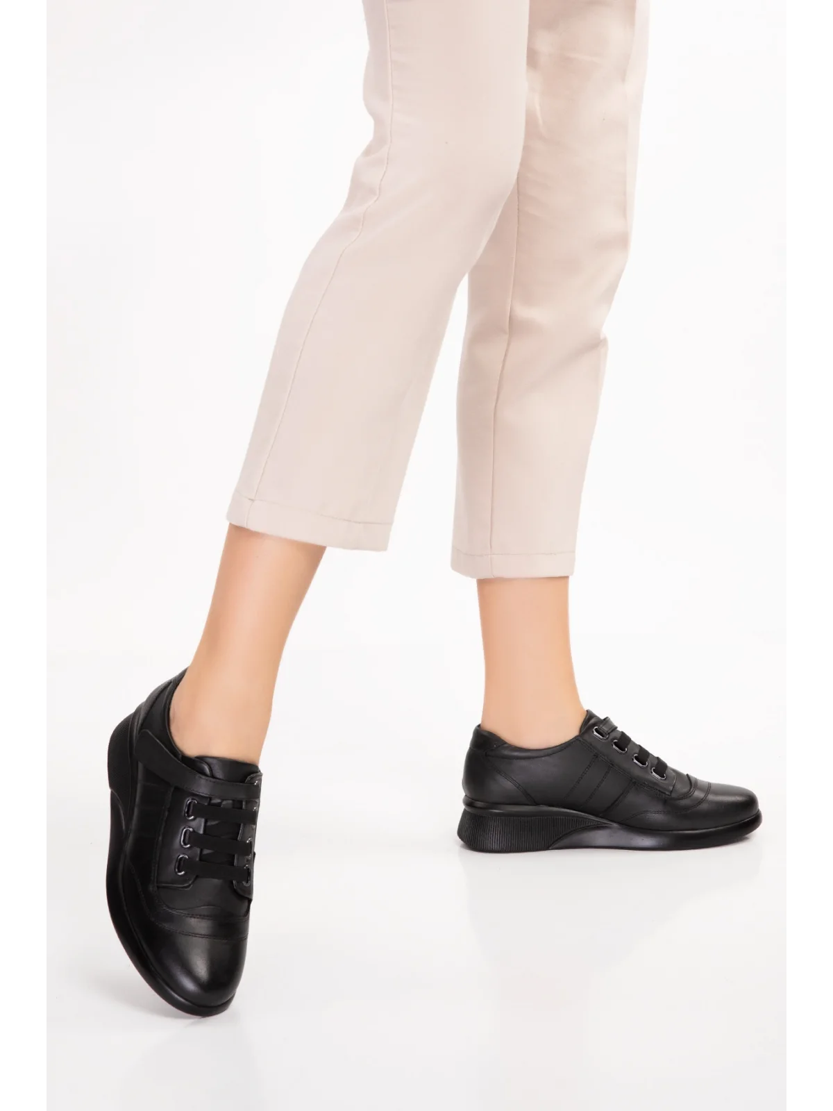 Gondol Hakiki Deri Anatomik Taban Rahat Lastik Bağcıklı Ayakkabı elnr.5806 Siyah