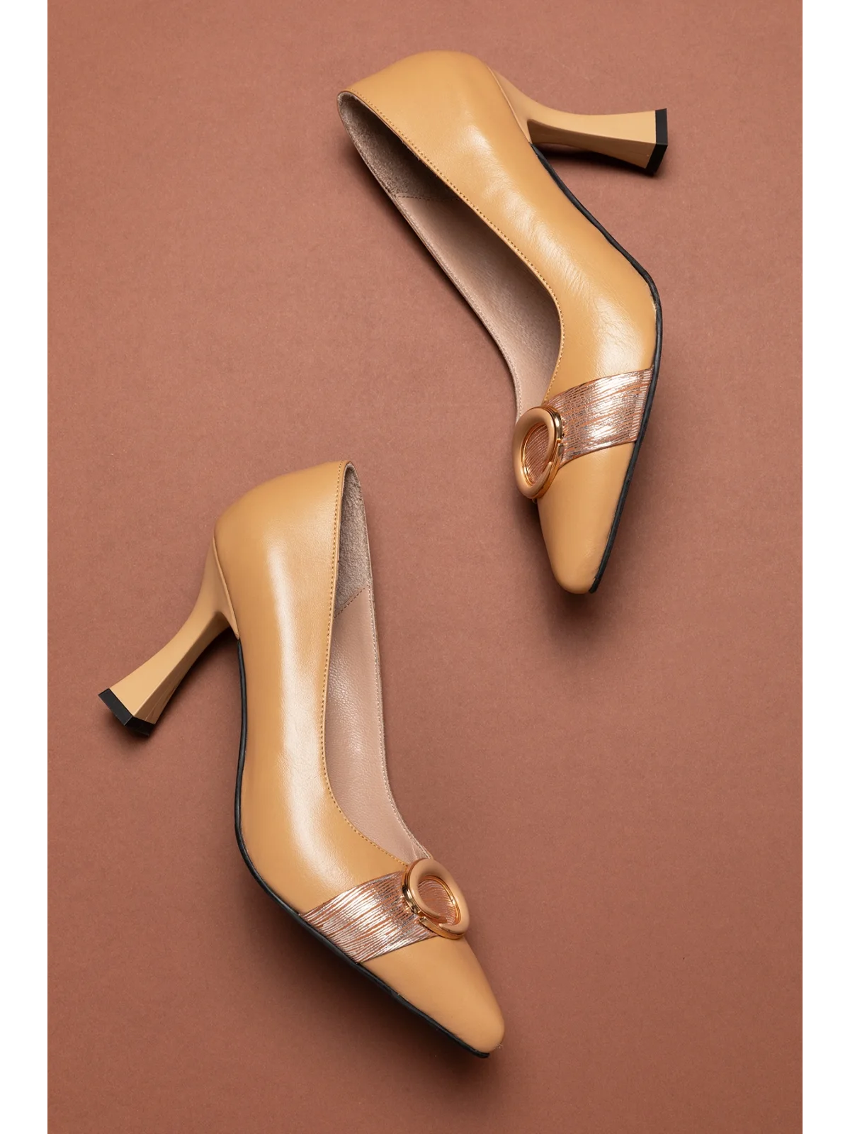 Gondol Kadın Hakiki Deri Stiletto Ayakkabı ast.6201 Nude