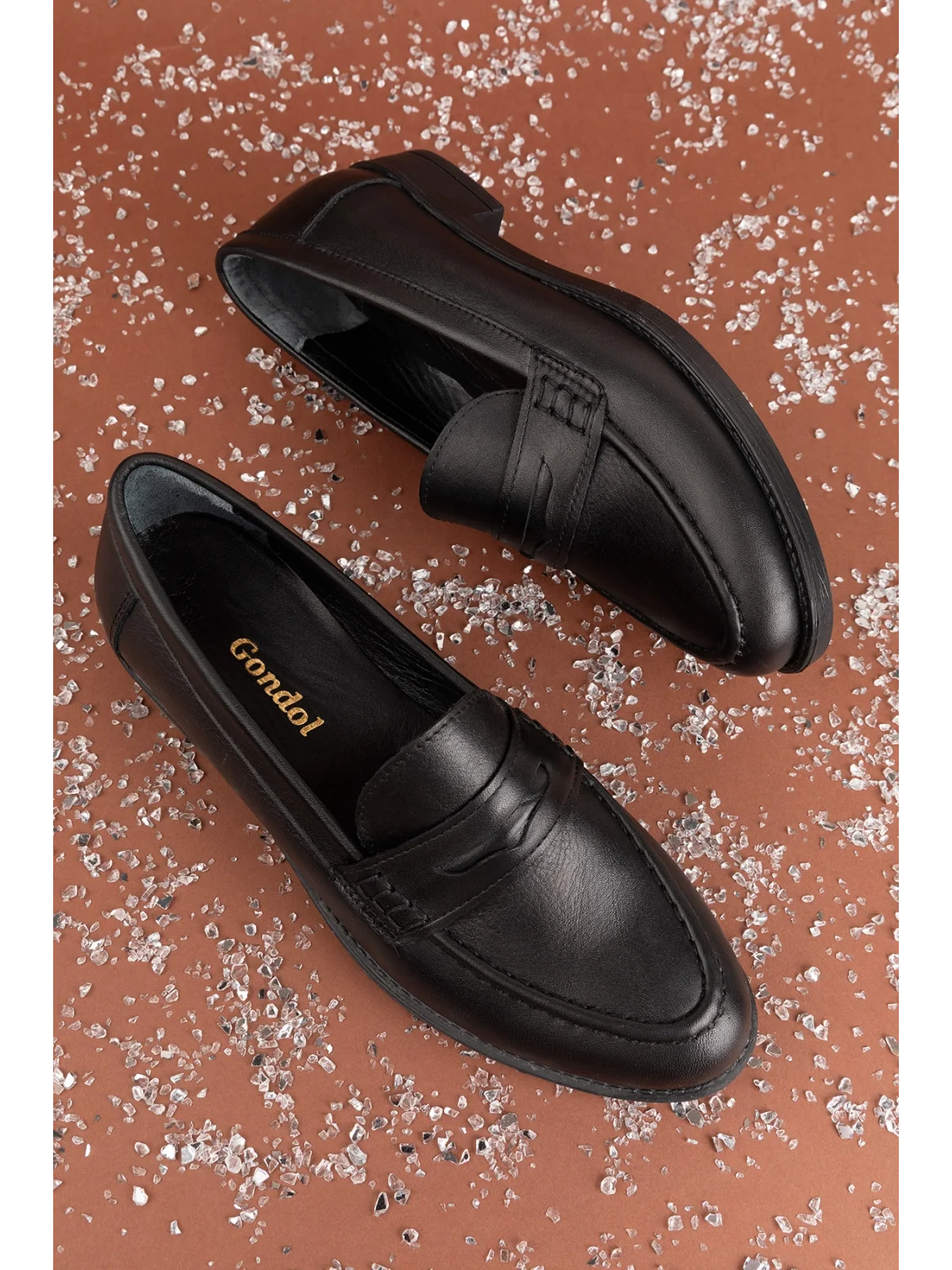 Gondol Hakiki Deri Kadın Klasik Loafer md.236 Siyah