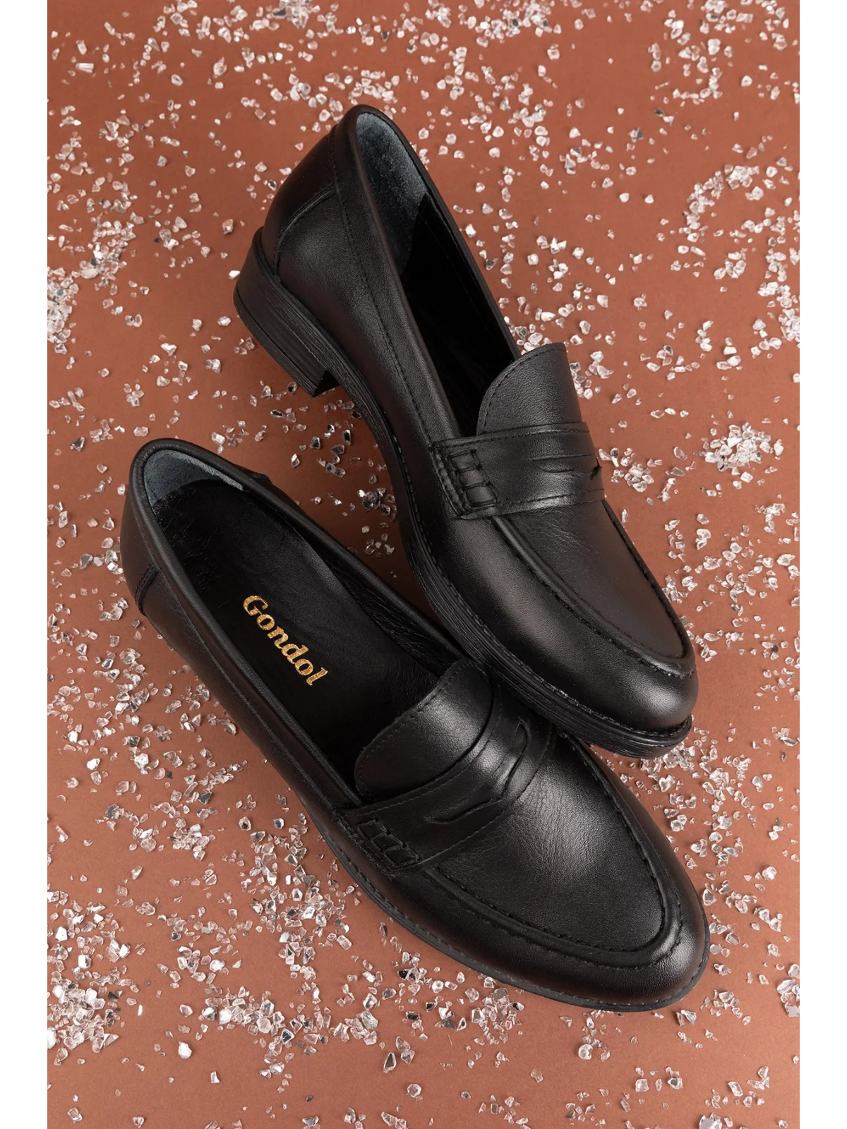 Gondol Hakiki Deri Kadın Klasik Loafer md.236 Siyah