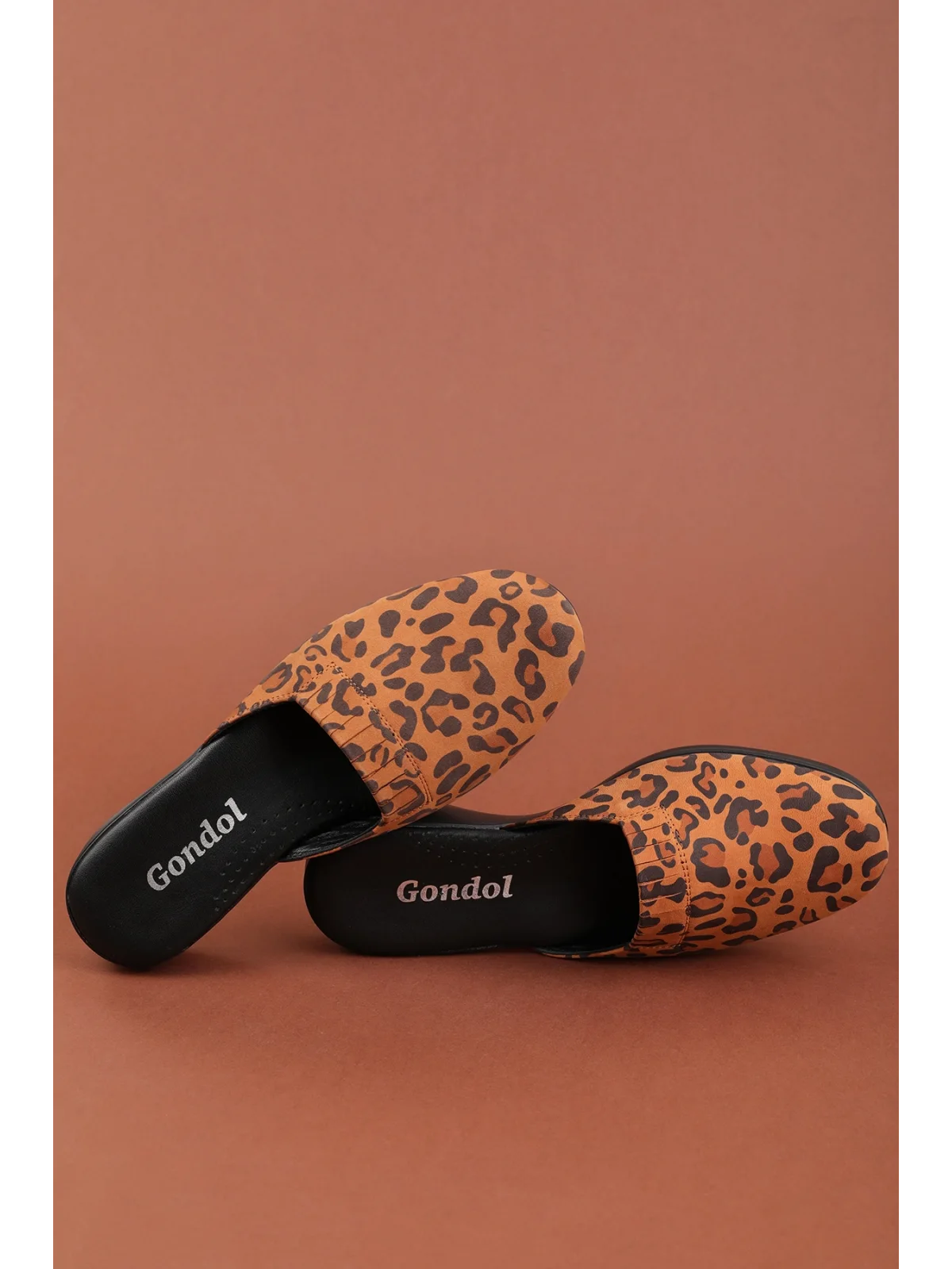 Gondol Kadın İçi Dışı Hakiki Deri Şık Ev Terliği Özl.960 Taba Leopar