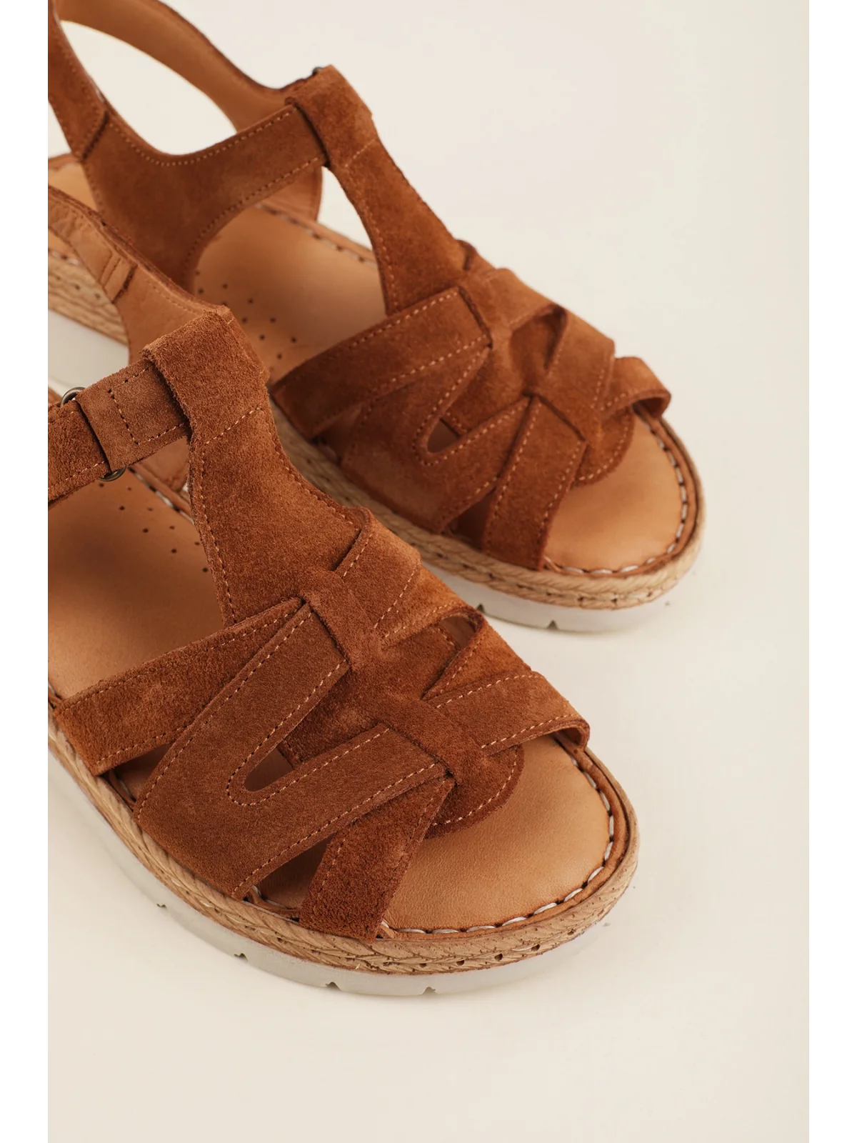 Gondol Hakiki Deri Dolgu Topuklu Günlük Sandalet rh.451 Taba Süet