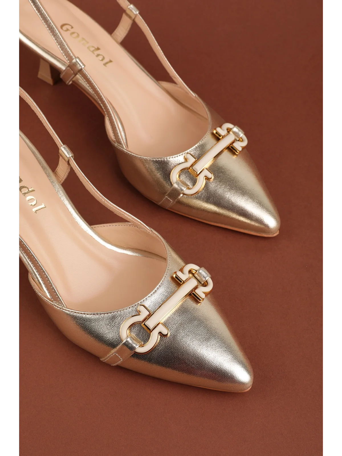 Gondol Kadın Hakiki Deri İnce Stiletto Topuklu Abiye Ayakkabı brgl.5793 Gold