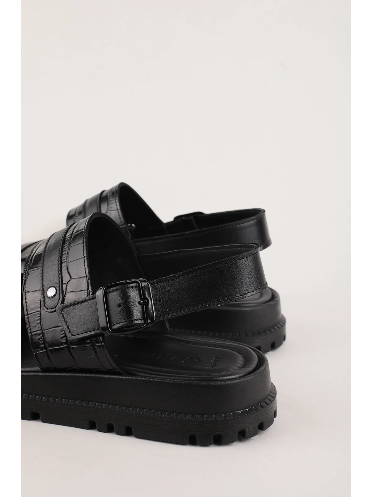 Gondol Erkek Hakiki Deri Günlük Rahat Taban Sandalet hkm.166 Siyah
