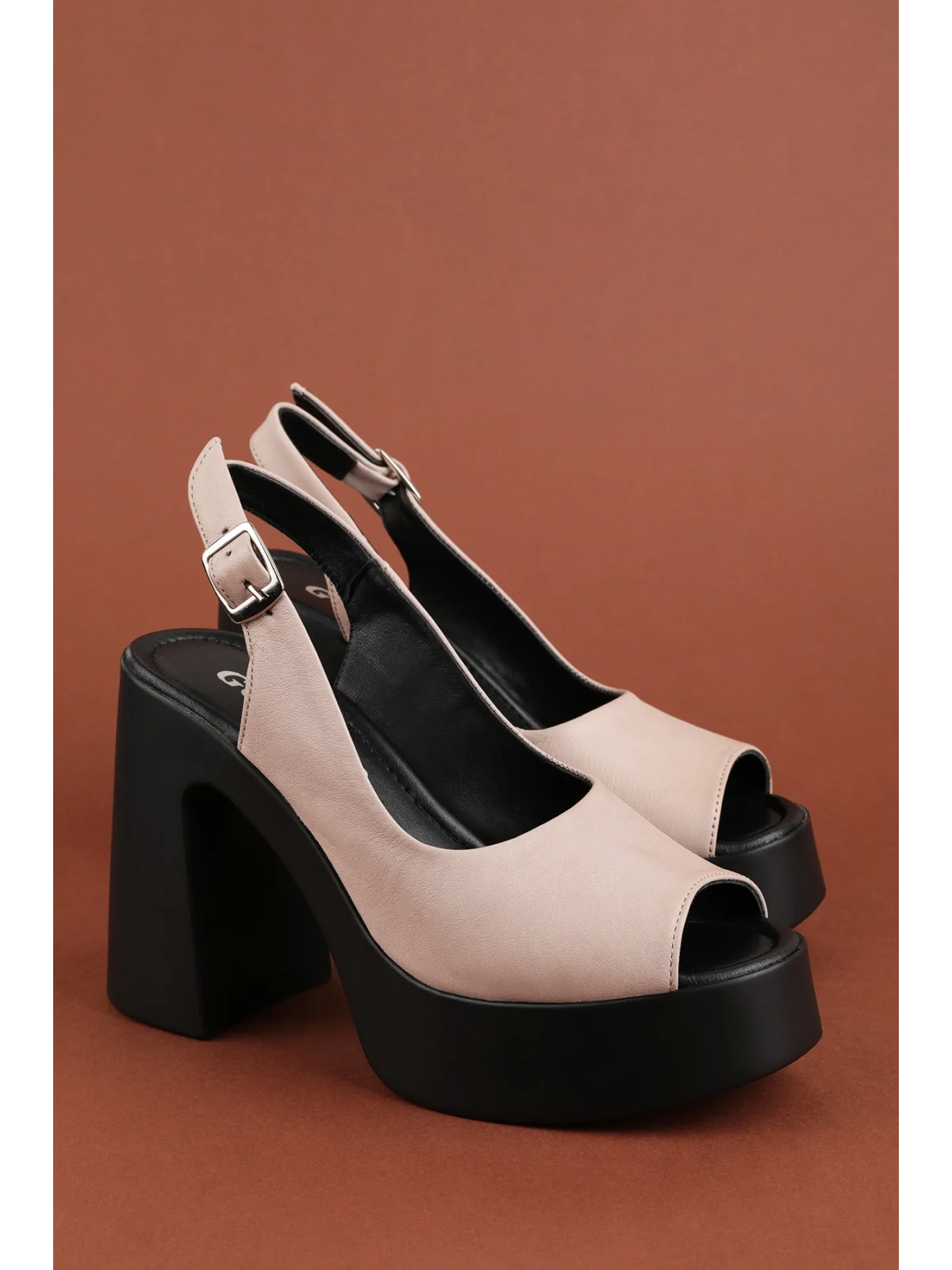 Gondol Hakiki Deri Platform Taban Topuklu Sandalet pkr.66005 Buz Gri