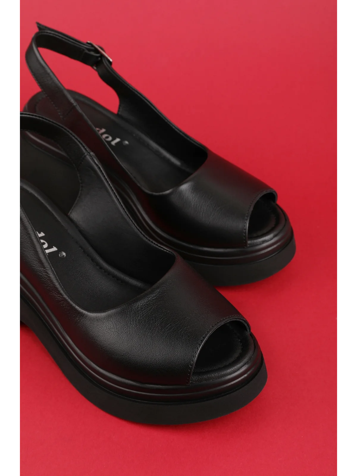 Gondol Hakiki Deri Platform Taban Sandalet pkr.64003 Siyah
