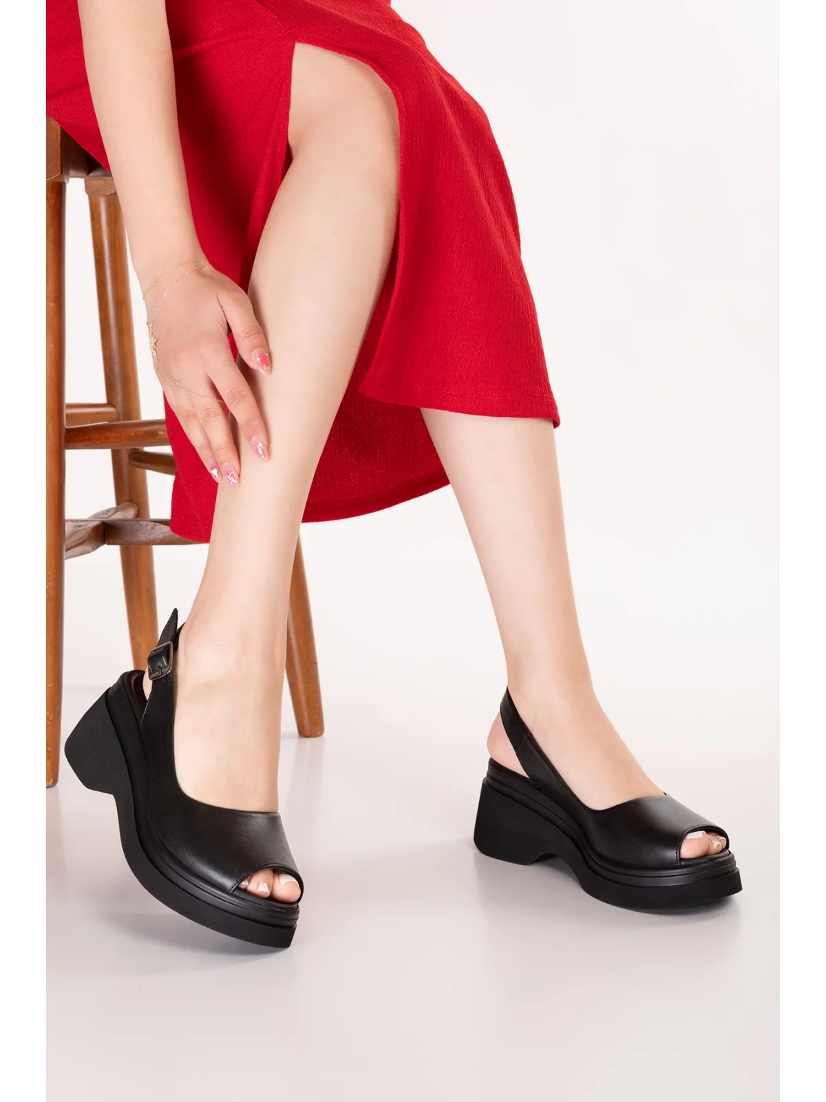 Gondol Hakiki Deri Platform Taban Sandalet pkr.64003 Siyah