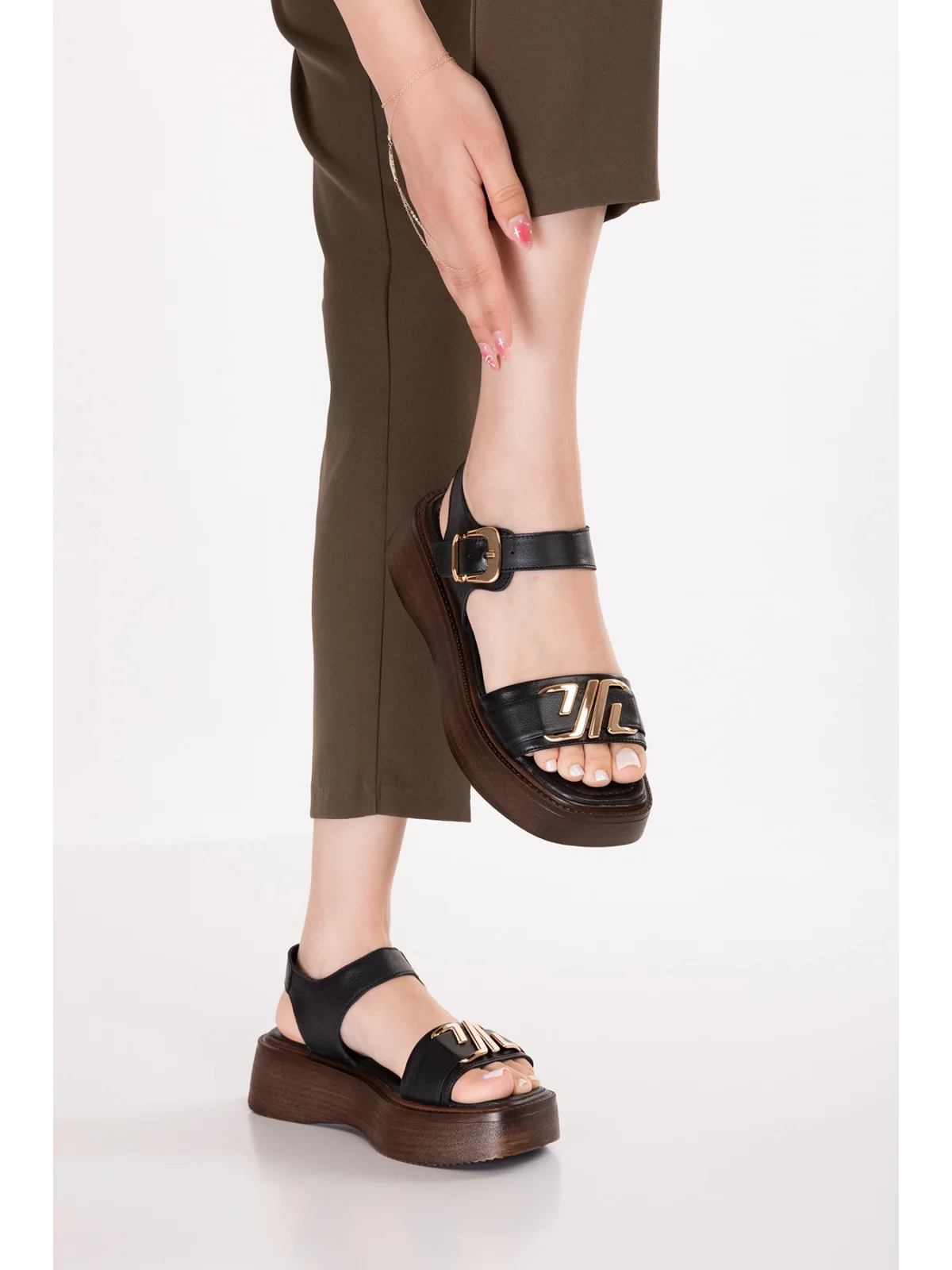 Gondol Hakiki Deri Platform Taban Sandalet pkr.2401 Siyah