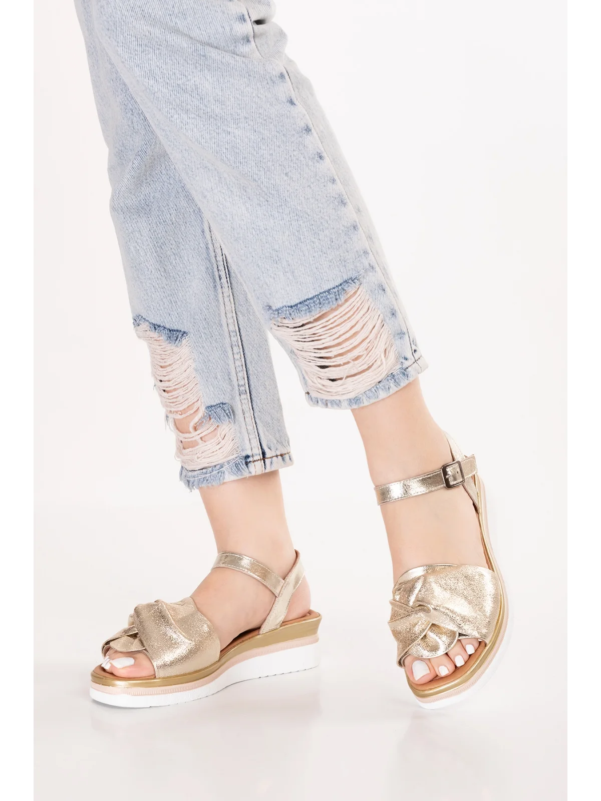 Gondol Hakiki Deri Günlük Çiçekli Sandalet erp.2627 Gold