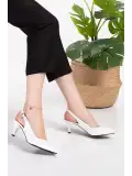 Gondol Kadın Hakiki Deri Orta Boy Topuk Stiletto vdt.230 Beyaz
