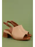 Gondol Kadın Hakiki Deri Orta Topuklu Günlük Sandalet iz.12106 Nut